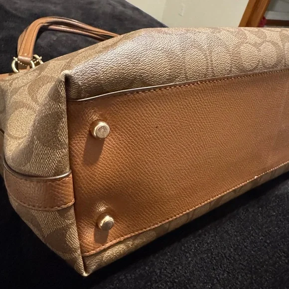 Coach Tote Purse - Picture 3 of 7